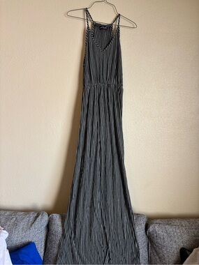 Black and White Striped Maxi Dress with V-Neck and Thin Straps